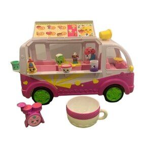 Shopkins Scoops Ice Cream Truck with Figures Accessories